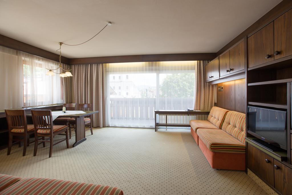Apartmenthaus Brixen&Haus Central Brixen im Thale Chambre photo