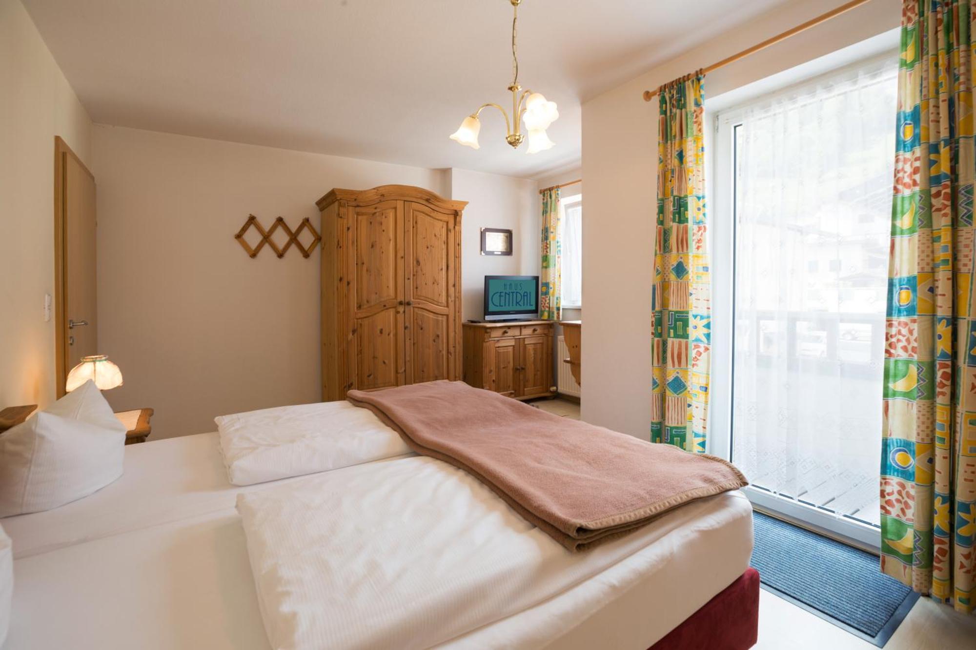 Apartmenthaus Brixen&Haus Central Brixen im Thale Chambre photo